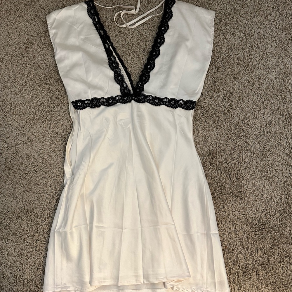 Grey Bandit Dress! new with tags! Size small